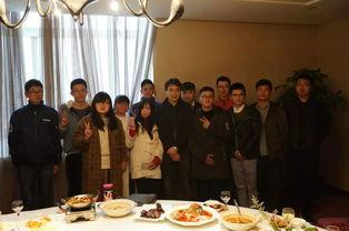 何凯文和文卫最新爆料,揭秘行业内幕，引发热议  第2张